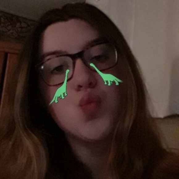 Meet your Posher, Paige - Picture 1 of 1